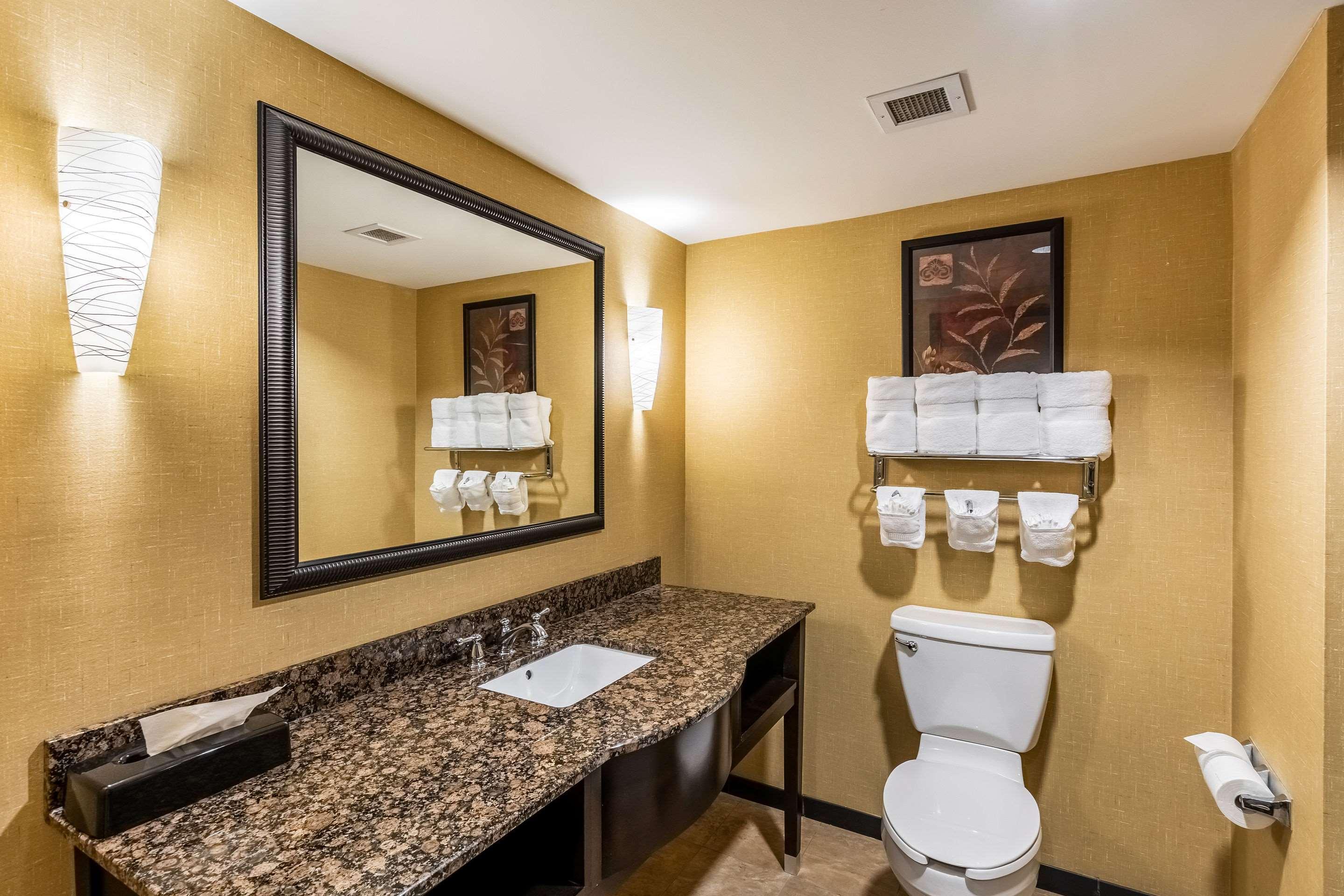Holiday Inn Express & Suites Lexington By Ihg Luaran gambar