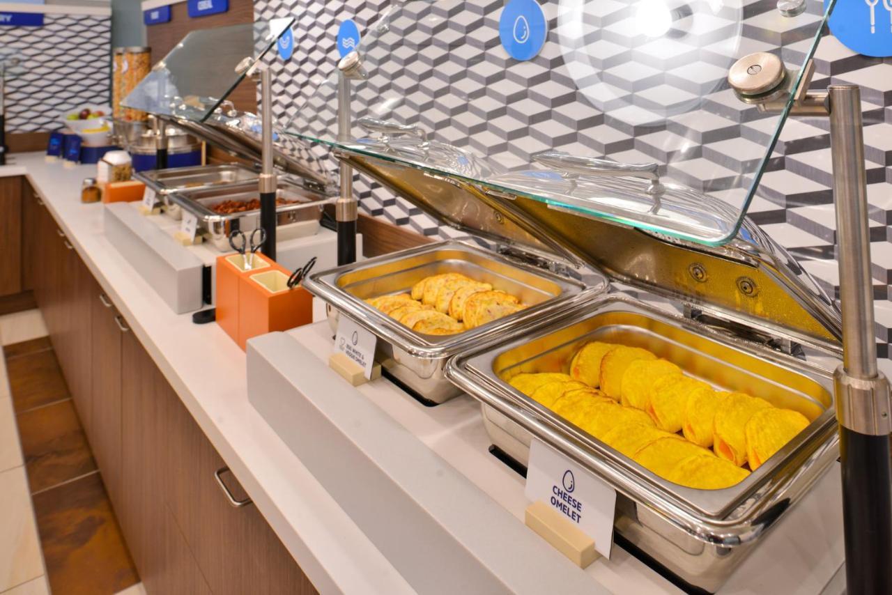 Holiday Inn Express & Suites Lexington By Ihg Luaran gambar