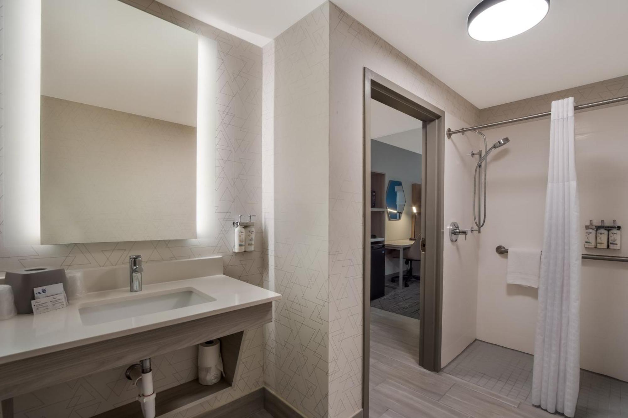 Holiday Inn Express & Suites Lexington By Ihg Luaran gambar