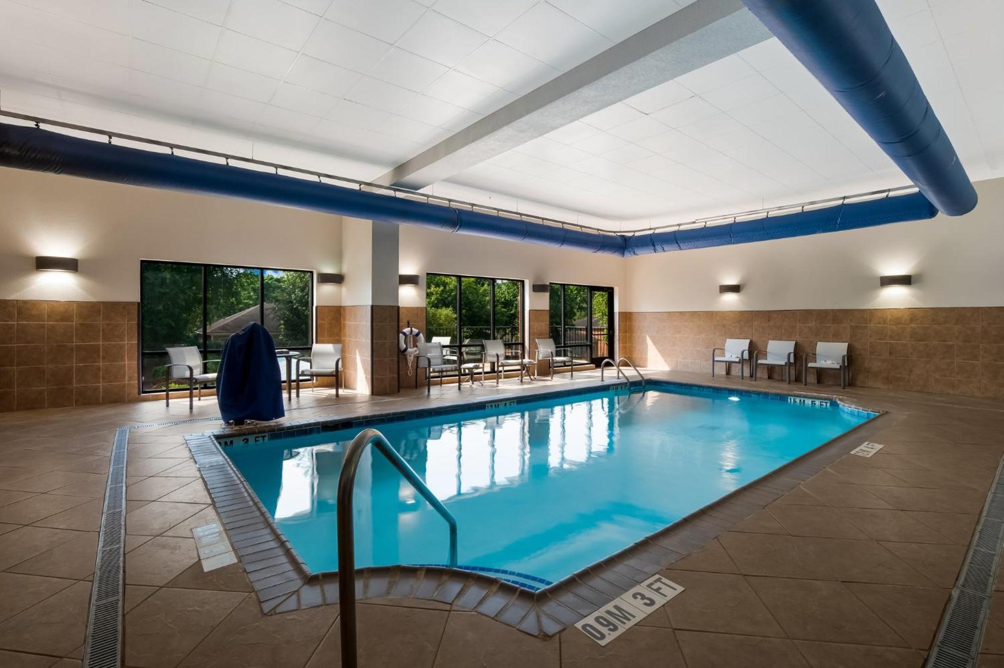 Holiday Inn Express & Suites Lexington By Ihg Luaran gambar